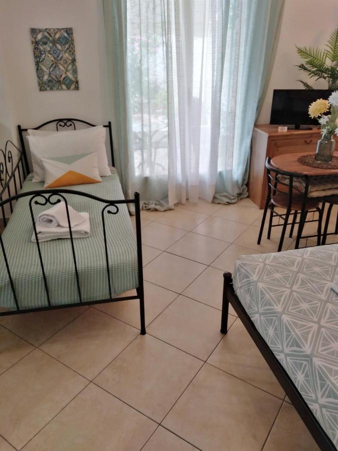 Apartamento La Casa Di Maria Atenas Exterior foto